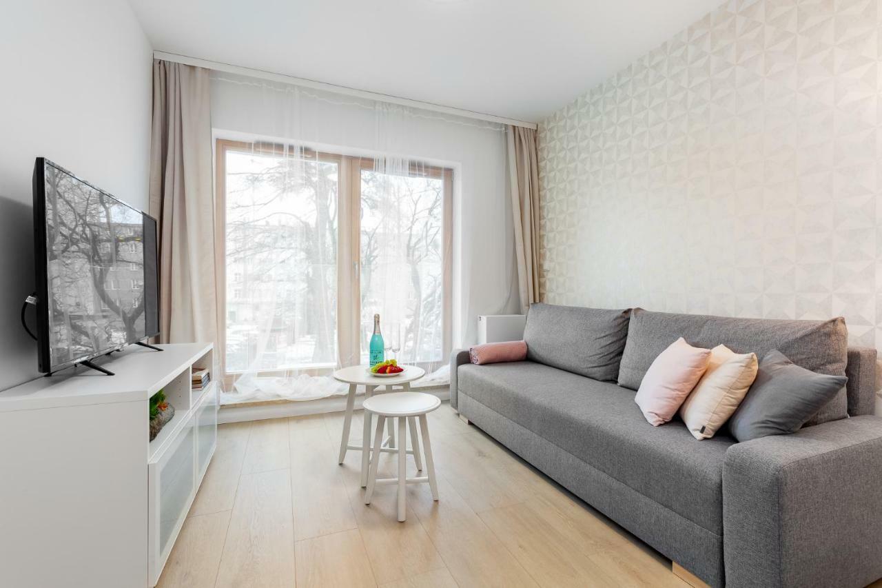 Apartamenty Black&White - Apartament Batory Five Gdynia Zewnętrze zdjęcie